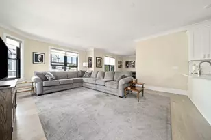 29 Tilesboro St, Boston, MA 02122 - Photo 6