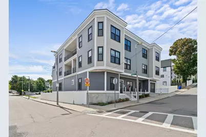 29 Tilesboro St #1, Boston, MA 02122 - Photo 4