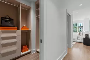 555 E Broadway, Boston, MA 02127 - Photo 22