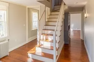 4 Goodwins Ct, Marblehead, MA 01945 - Photo 6