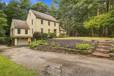 7 Stony Brook Rd, Kingston, MA 02364 - Photo 2