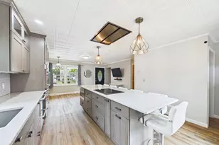 11 Irene St, New Bedford, MA 02745 - Photo 6