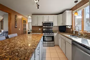 45 Somers Rd, East Longmeadow, MA 01028 - Photo 4