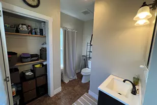 38 Northampton Ave, Springfield, MA 01109 - Photo 34