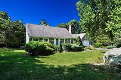 34 Bob White Ln, Falmouth, MA 02540 - Photo 2