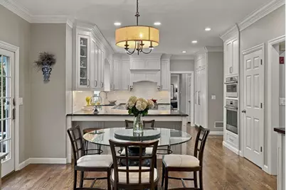 12 Daniel Shays Rd, Hopkinton, MA 01748 - Photo 8