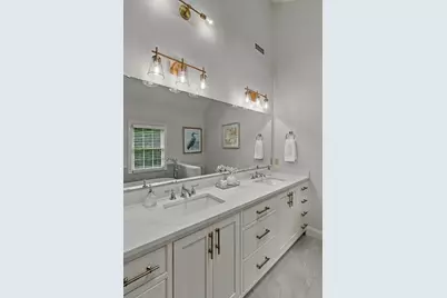 12 Daniel Shays Rd, Hopkinton, MA 01748 - Photo 32