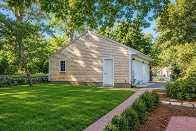 129 Driftwood Ln, Yarmouth, MA 02664 - Photo 32