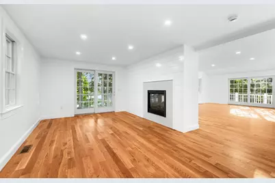 129 Driftwood Ln, Yarmouth, MA 02664 - Photo 8