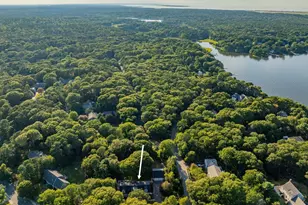 129 Driftwood Ln, Yarmouth, MA 02664 - Photo 2