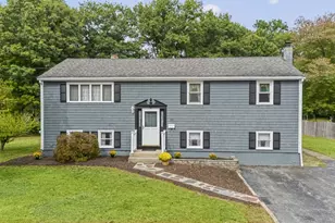 33 Nolte Rd, Billerica, MA 01821 - Photo 1