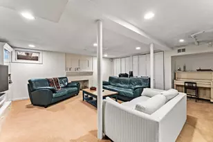 257 Dedham, Newton, MA 02461 - Photo 24