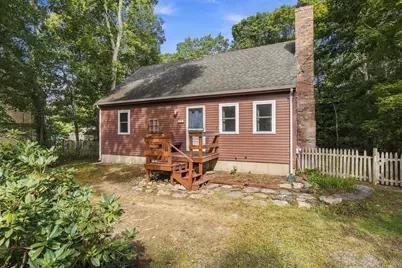 35 Pinecrest Beach Dr, Falmouth, MA 02536 - Photo 1