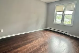 71 Edgeworth St, Worcester, MA 01605 - Photo 10