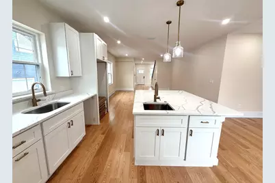 140 Summer #140, Medford, MA 02155 - Photo 10