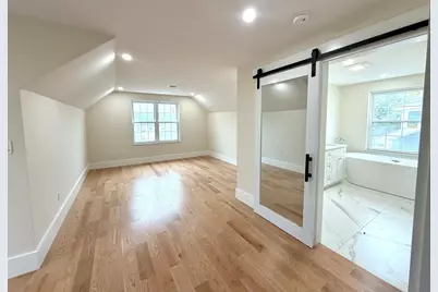 140 Summer #140, Medford, MA 02155 - Photo 32