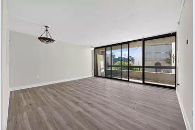 566 Commonwealth Ave #308, Boston, MA 02215 - Photo 2