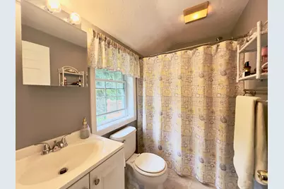 75 Moreland Green Dr, Worcester, MA 01609 - Photo 20