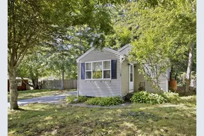 16 Fourth Ave., Lakeville, MA 02347 - Photo 1