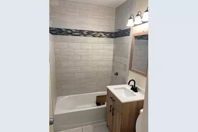 68 Everard #68, Worcester, MA 01605 - Photo 14