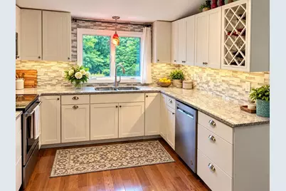29 Ellen, Haverhill, MA 01830 - Photo 8