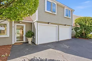 210 Centre St, Quincy, MA 02169 - Photo 2