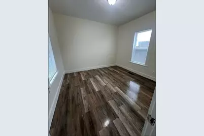 11 Lilley St #7, Lowell, MA 01850 - Photo 4