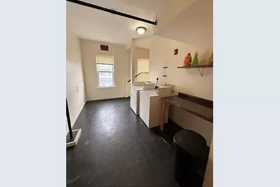 11 Lilley St #7, Lowell, MA 01850 - Photo 10
