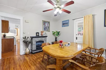 1774 Carew St, Springfield, MA 01104 - Photo 8