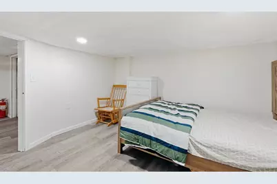1774 Carew St, Springfield, MA 01104 - Photo 34