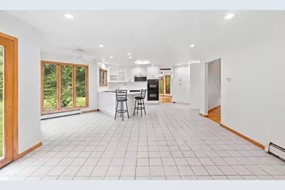 6 Nestlewood Ln, Hubbardston, MA 01452 - Photo 12