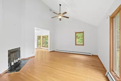 6 Nestlewood Ln, Hubbardston, MA 01452 - Photo 6