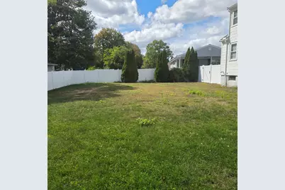 32 Breer Circle, Brockton, MA 02301 - Photo 18