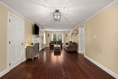 155 Commonwealth Ave, Attleboro, MA 02703 - Photo 10
