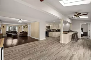 155 Commonwealth Ave, Attleboro, MA 02703 - Photo 8