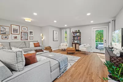 66 Castine St, Worcester, MA 01606 - Photo 8