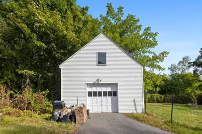 10 Salem St, Methuen, MA 01844 - Photo 4