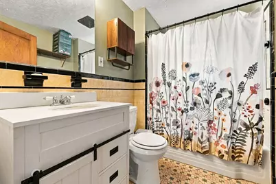 10 Salem St, Methuen, MA 01844 - Photo 14