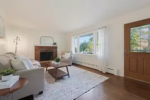 21 Burt St, Attleboro, MA 02703 - Photo 6