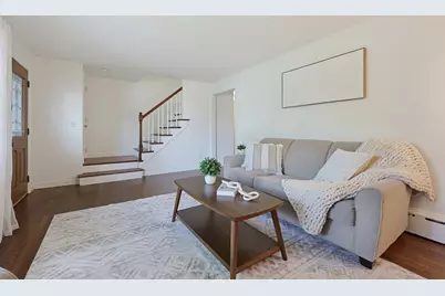 21 Burt St, Attleboro, MA 02703 - Photo 4