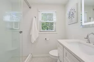 21 Burt St, Attleboro, MA 02703 - Photo 36