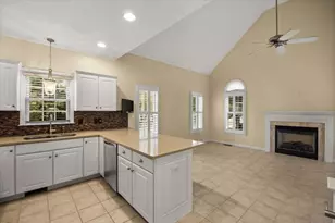 2 Sunflower Dr, Raynham, MA 02767 - Photo 16