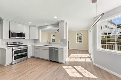 14 Crab Apple Ln #14, Franklin, MA 02038 - Photo 2