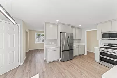 14 Crab Apple Ln #14, Franklin, MA 02038 - Photo 4