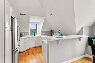 23 Bower St, Medford, MA 02155 - Photo 12