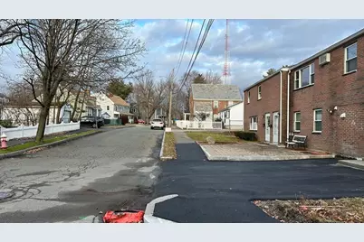 38 Saco St #38, Newton, MA 02464 - Photo 24