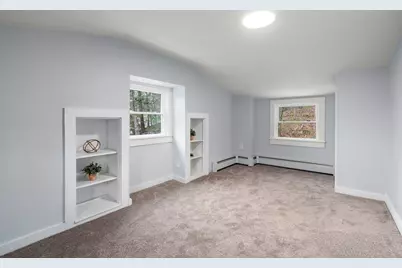78 Pleasant St, Grafton, MA 01519 - Photo 20
