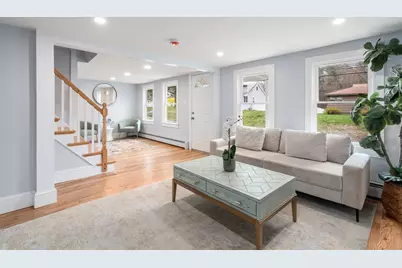 78 Pleasant St, Grafton, MA 01519 - Photo 6