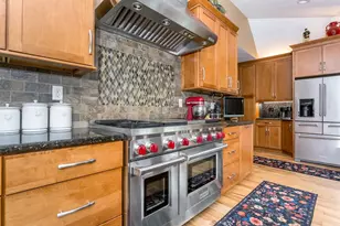 1322 Pond St, Franklin, MA 02038 - Photo 16