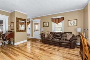 1322 Pond St, Franklin, MA 02038 - Photo 6